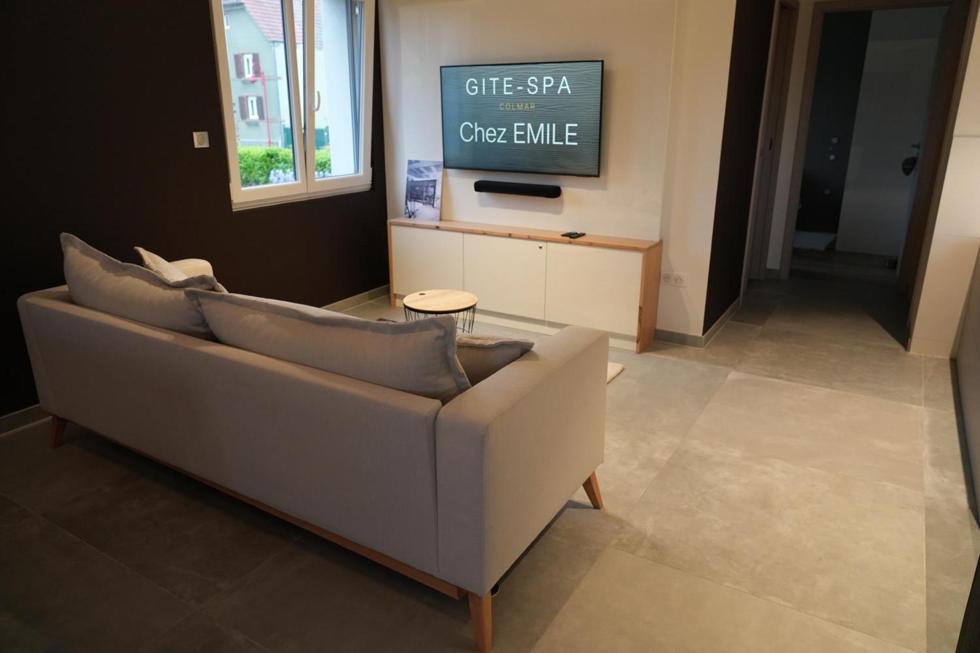 Gite Spa L'Atelier Emile - Spa Privatif - 5 Min Colmar Sainte-Croix-en-Plaine Zimmer foto